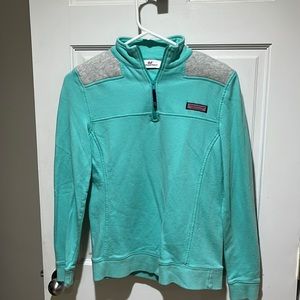 Vineyard vines, pull over